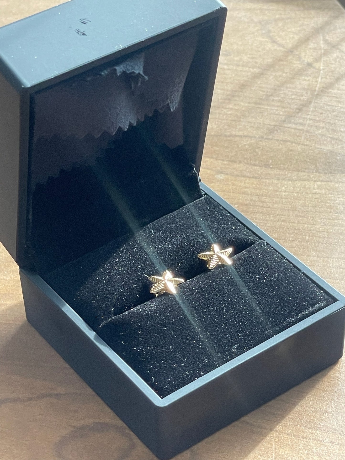 14K Gold Starfish Earrings